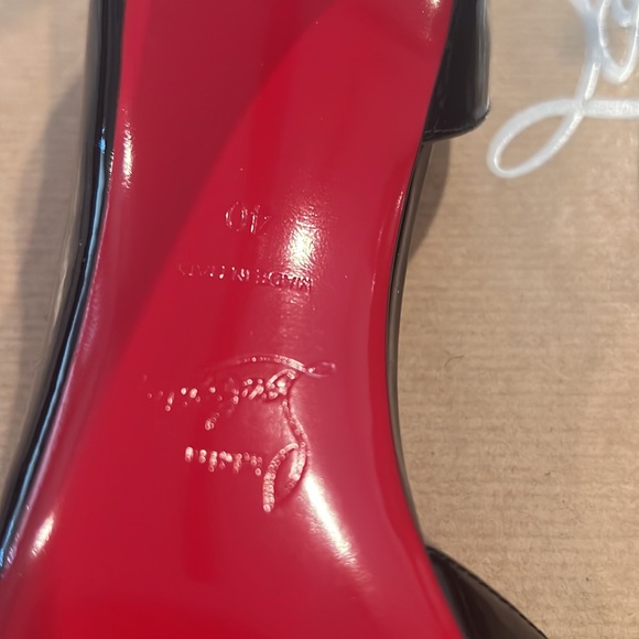 Christian louboutin size 40 - Picture 4 of 6